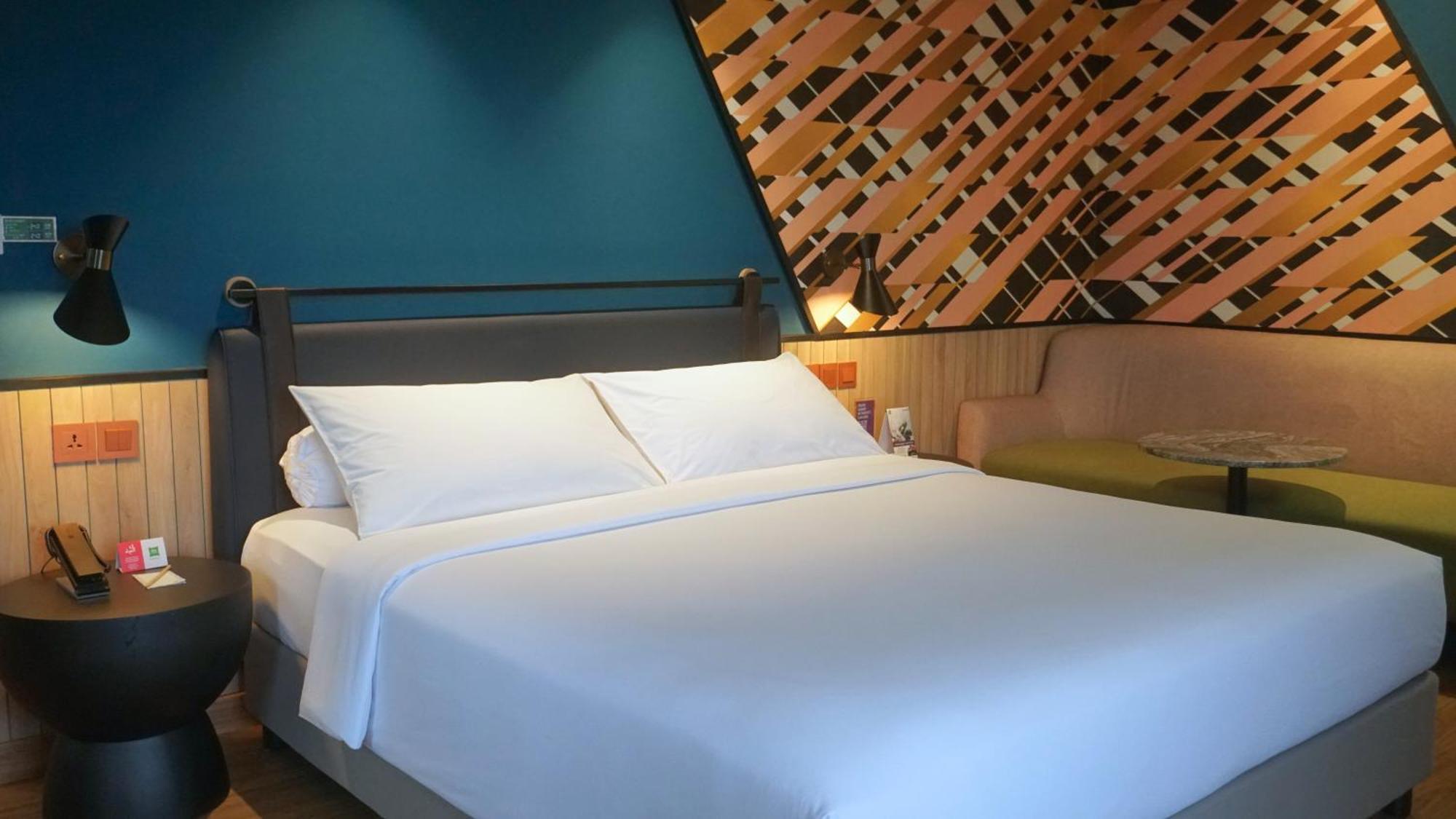 Hotel Ibis Styles Serpong Bsd 4*
